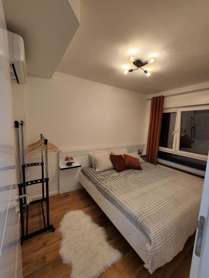 Apartman Park Lake Tuzla Eksteriør billede
