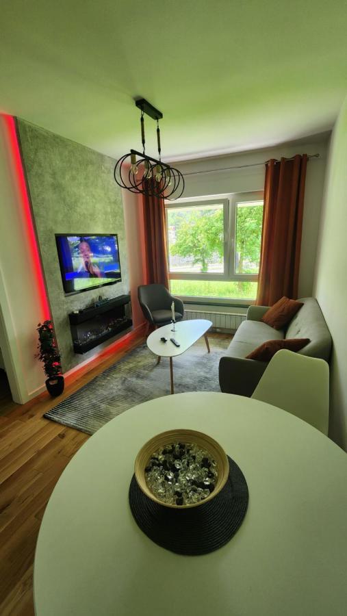 Apartman Park Lake Tuzla Eksteriør billede